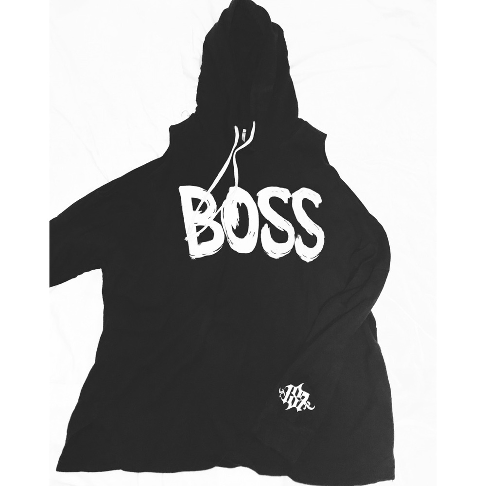 Cut Out Shoulder Sweatshirt